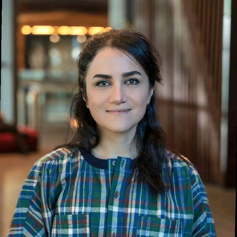 Naomi Yousefi