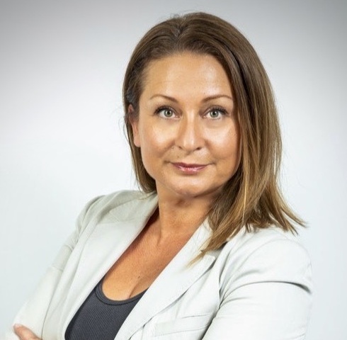 Corporate photo jpeg (1)