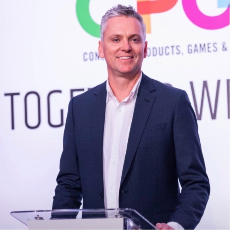 1764188613245 Tim Everett